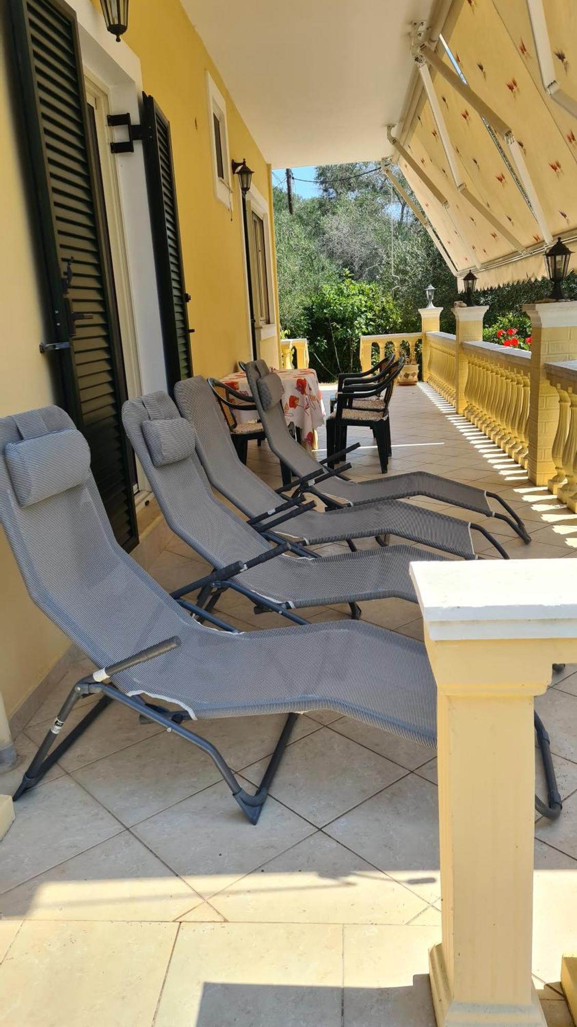 Villa Elena Marathiás Eksteriør billede